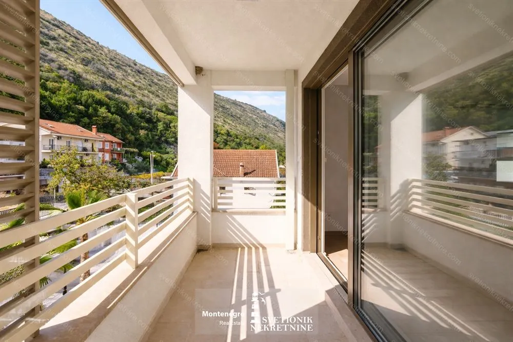 Prodaja, jednosoban stan, 59m², Igalo, Herceg Novi