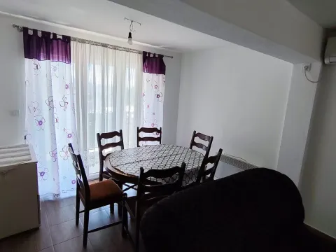 Rent, house, 60m², Momišići, Podgorica - image 10