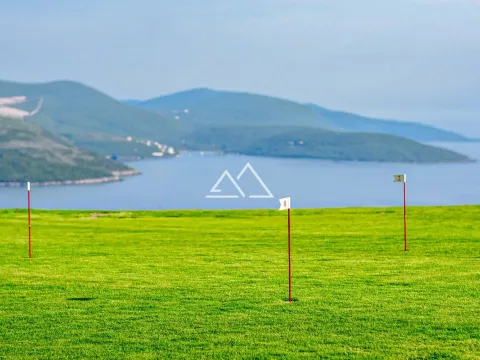 Sale, one bedroom apartment, 70m², Luštica Bay, Tivat - image 23