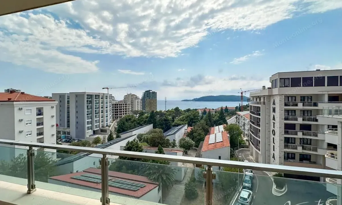 Sale, three bedroom apartment, 115m², Bečići, Budva