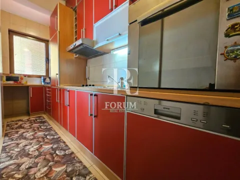 Izdavanje, trosoban stan, 90m², Preko Morače, Podgorica - image 2