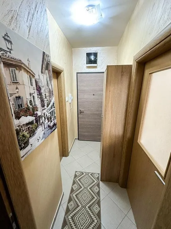 Izdavanje, jednosoban stan, 48m², Ljubović, Podgorica
