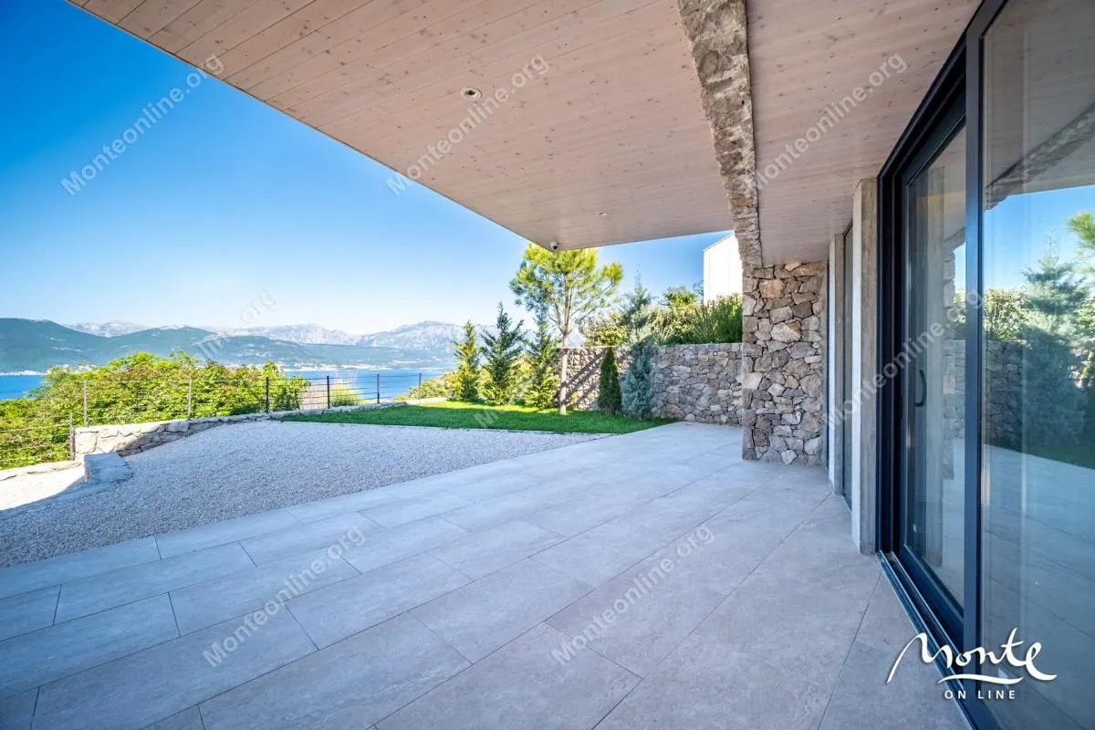 Prodaja, kuća, 173m², Krašići, Tivat