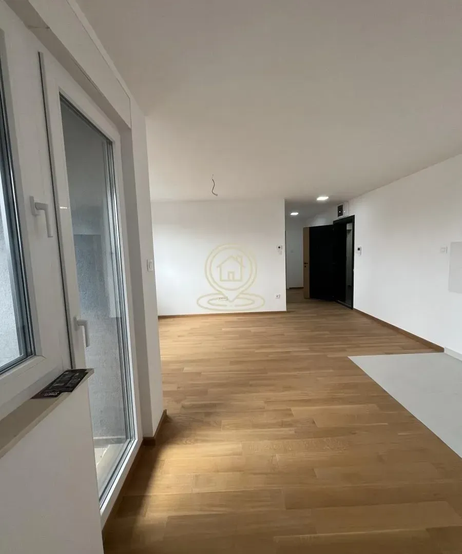 Prodaja, dvosoban stan, 58m², Bulevar Evrope, Novi Sad Sve Podlokacije
