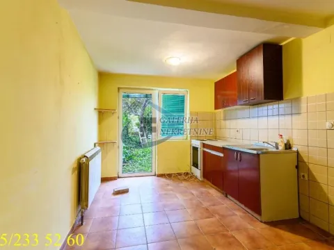 Prodaja, kuća, 326m², Kaludjerica, Grocka - image 16