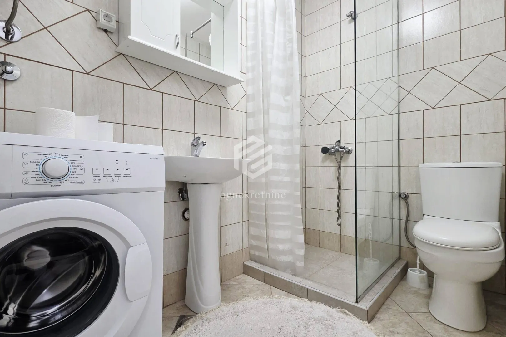 Rent, one bedroom apartment, 50m², Stari Aerodrom, Podgorica