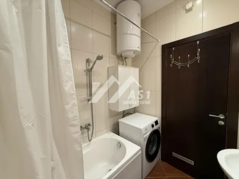Rent, three bedroom apartment, 60m², Bulevar Oslobodjenja, Novi Sad Sve Podlokacije - image 9