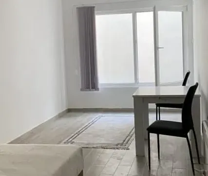 Rent, two bedroom apartment, 42m², Savski Venac, Beograd - image 7