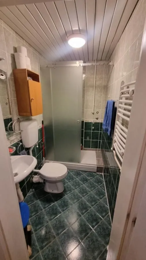Prodaja, trosoban stan, 66m², Grbavica, Novi Sad Sve Podlokacije