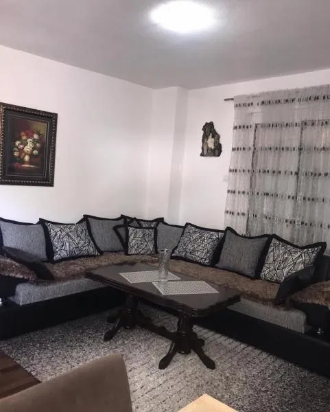 Prodaja, kuća, 150m², Bar, Crna Gora