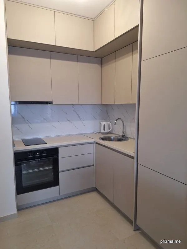 Rent, one bedroom apartment, 43m², Stari Aerodrom, Podgorica