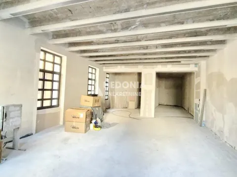 Sale, office space, 114m², Zemun Centar, Zemun Sve Podlokacije - image 2