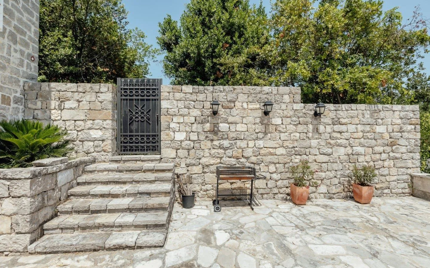 Prodaja, kuća, 800m², Prčanj, Kotor