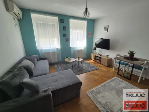 Izdavanje, garsonjera, 28m², Grbavica, Novi Sad Sve Podlokacije - image 3
