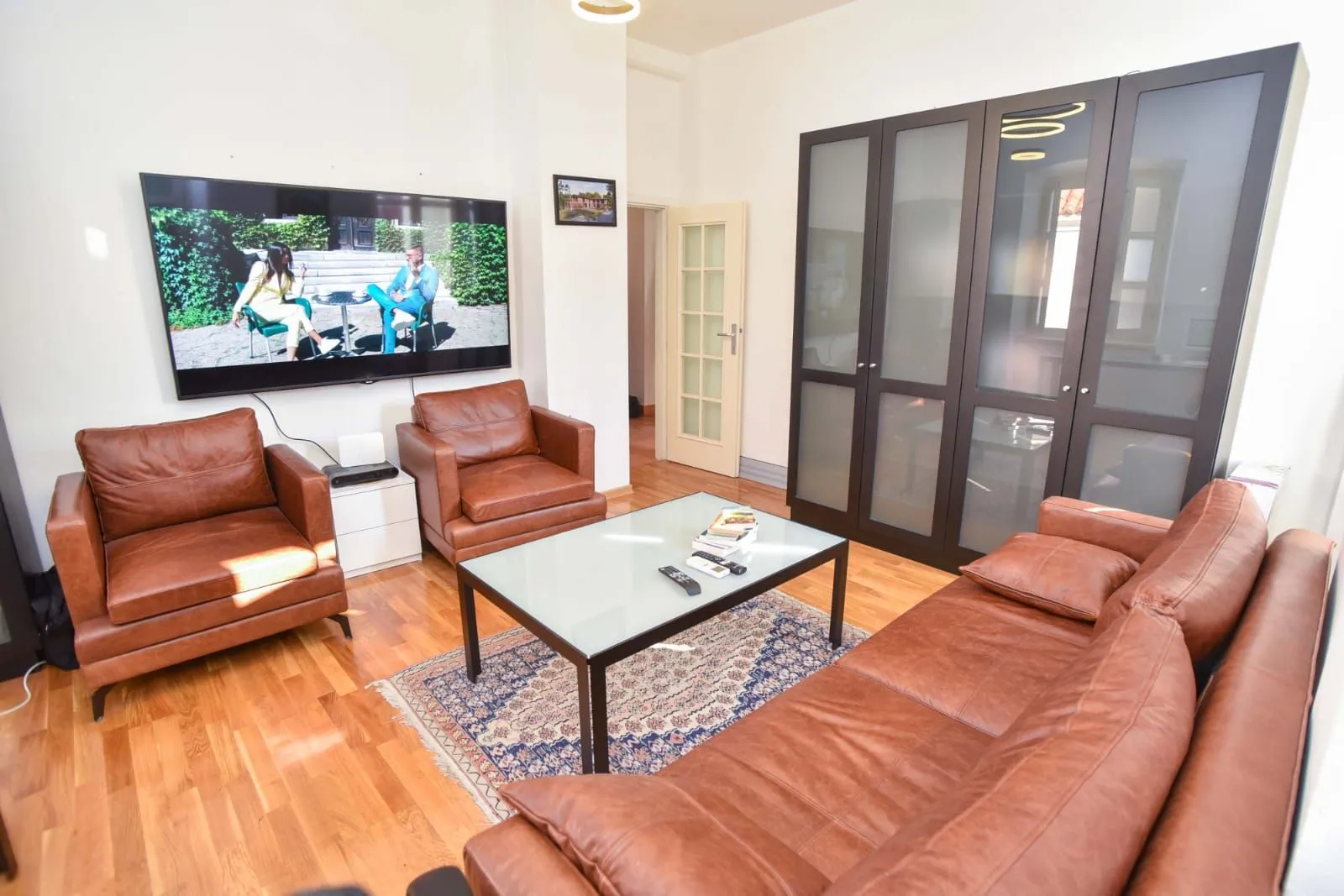 Prodaja, trosoban stan, 86m², Stari Grad, Budva