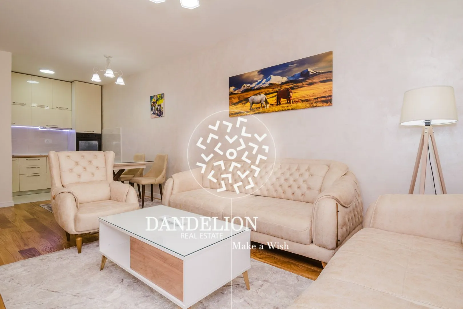Izdavanje, jednosoban stan, 50m², Central Point, Podgorica