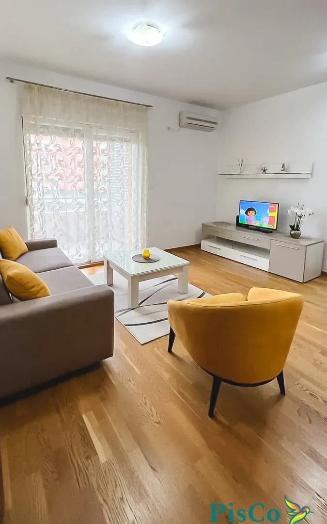 Rent, one bedroom apartment, 51m², City Kvart, Podgorica