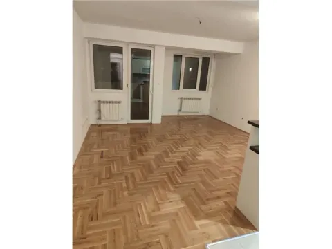 Sale, two bedroom apartment, 66m², Niš, Srbija - image 13