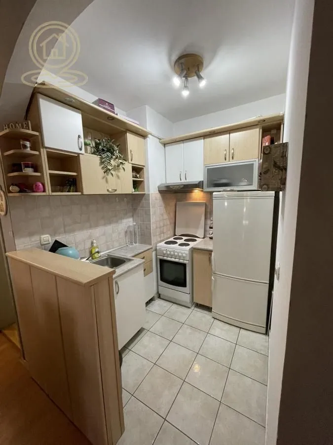 Izdavanje, jednosoban stan, 38m², Grbavica, Novi Sad Sve Podlokacije