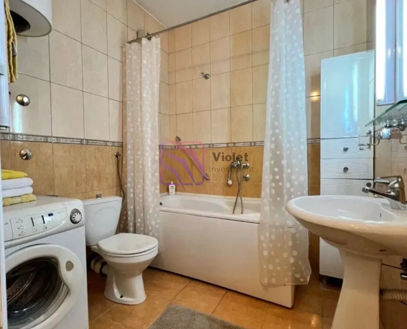 Izdavanje, dvosoban stan, 74m², Preko Morače, Podgorica
