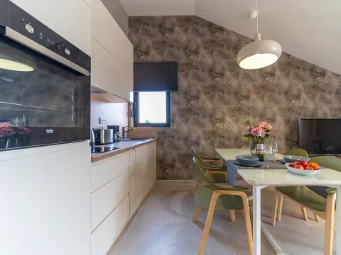 Izdavanje, dvosoban stan, 58m², Donja Lastva, Tivat - image 8