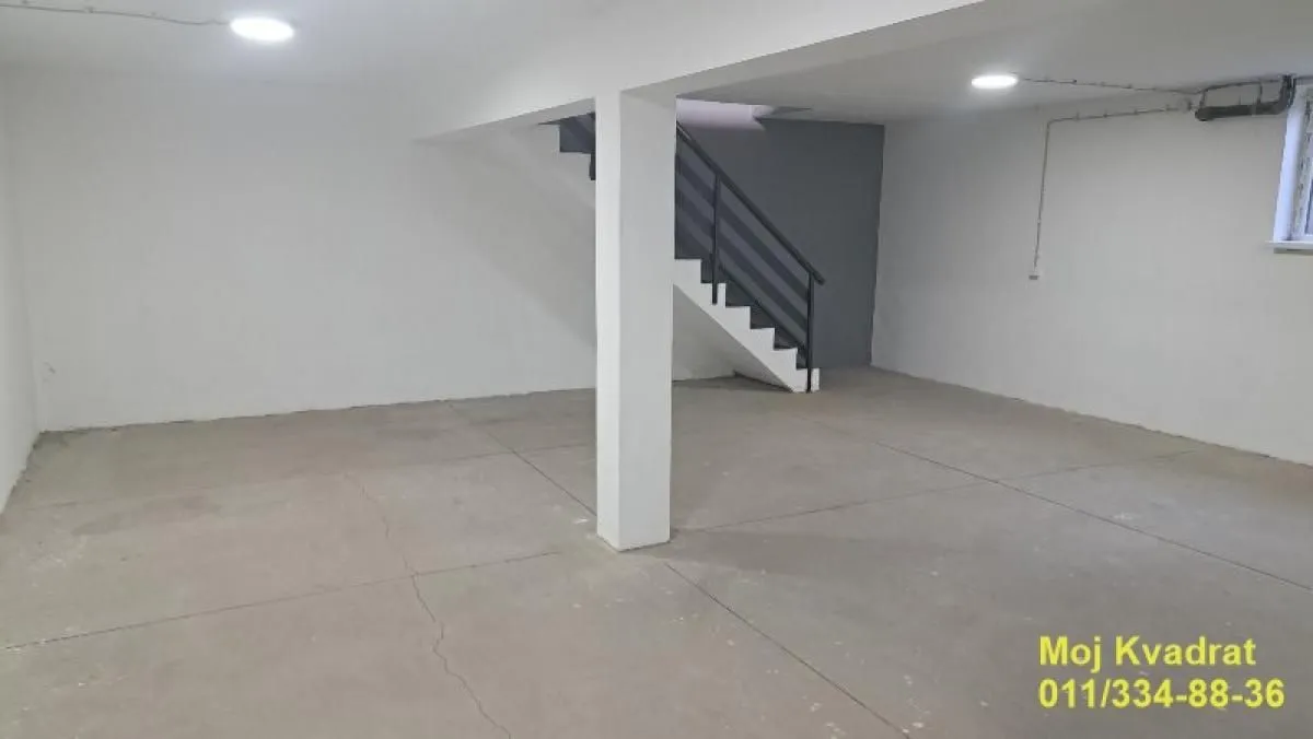 Rent, office space, 1212m², Pančevo, Srbija