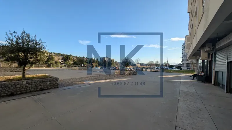 Rent, office space, 96m², Momišići, Podgorica