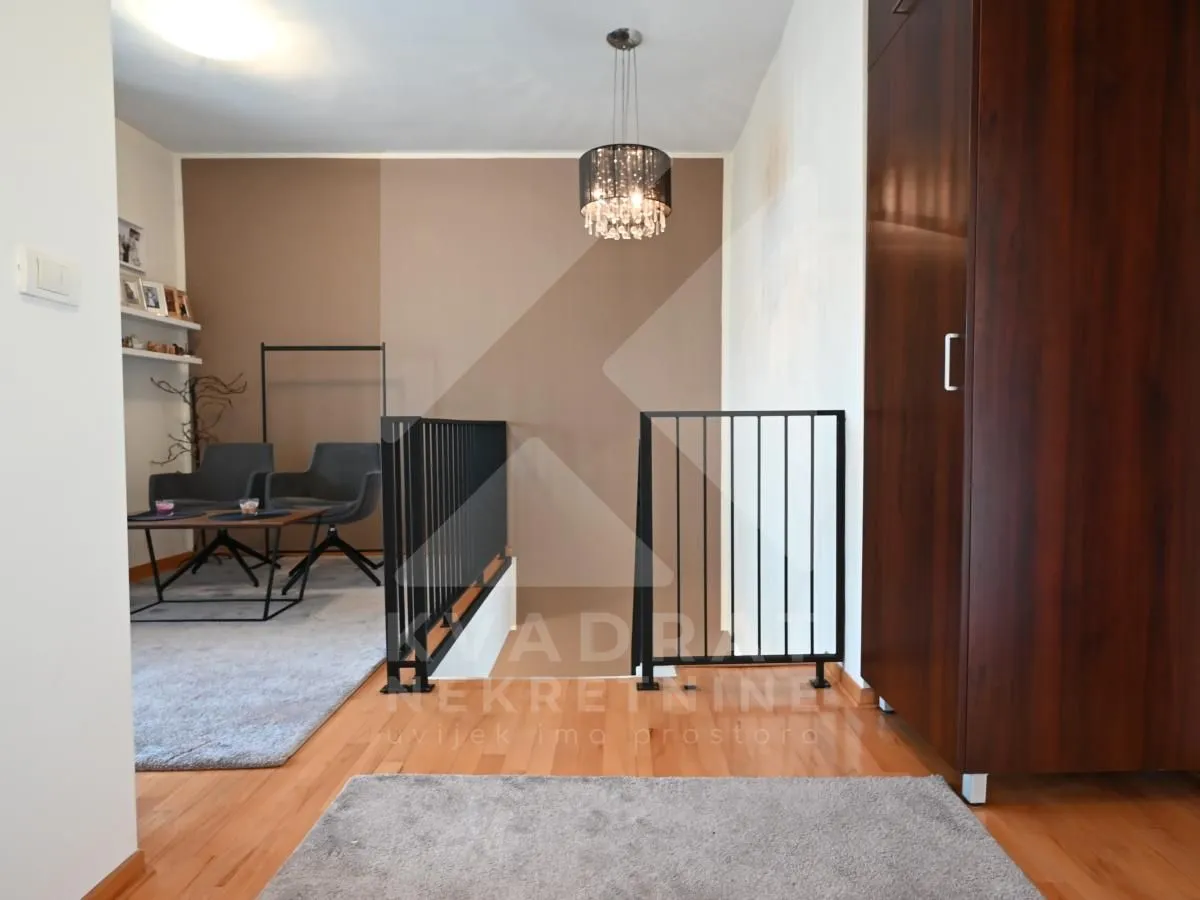 Prodaja, četvorosoban stan, 153m², Zabjelo, Podgorica