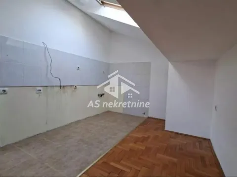 Prodaja, dvosoban stan, 50m², Čukarica, Beograd - image 18