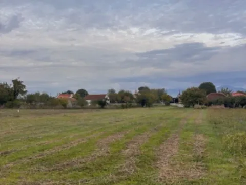 Sale, land lot, 2023m², Zeta, Podgorica - image 3