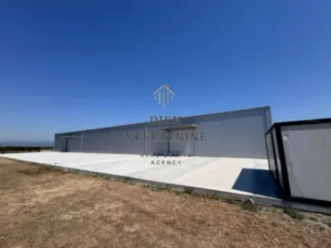 Rent, office space, 1000m², Podgorica, Crna Gora - image 2