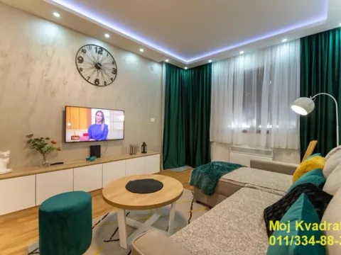 Prodaja, dvosoban stan, 44m², Centar, Zlatibor - image 2