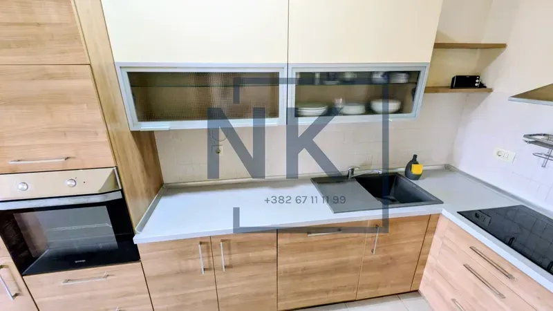Izdavanje, trosoban stan, 103m², Tuški Put, Podgorica