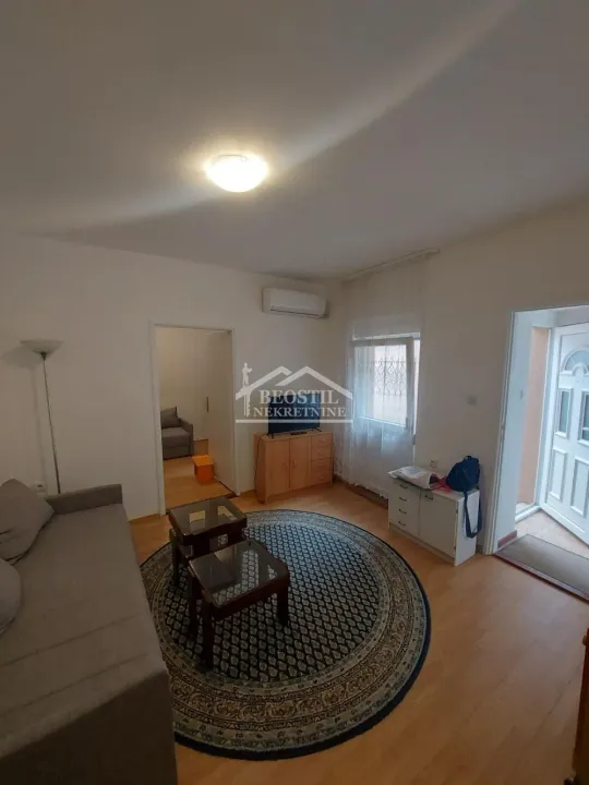 Sale, two bedroom apartment, 24m², Đeram Pijaca, Beograd