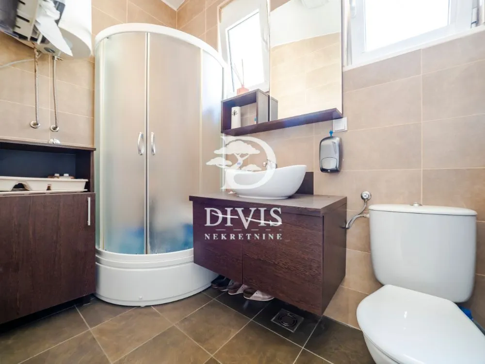 Sale, apartment, 118m², Đeram Pijaca, Beograd
