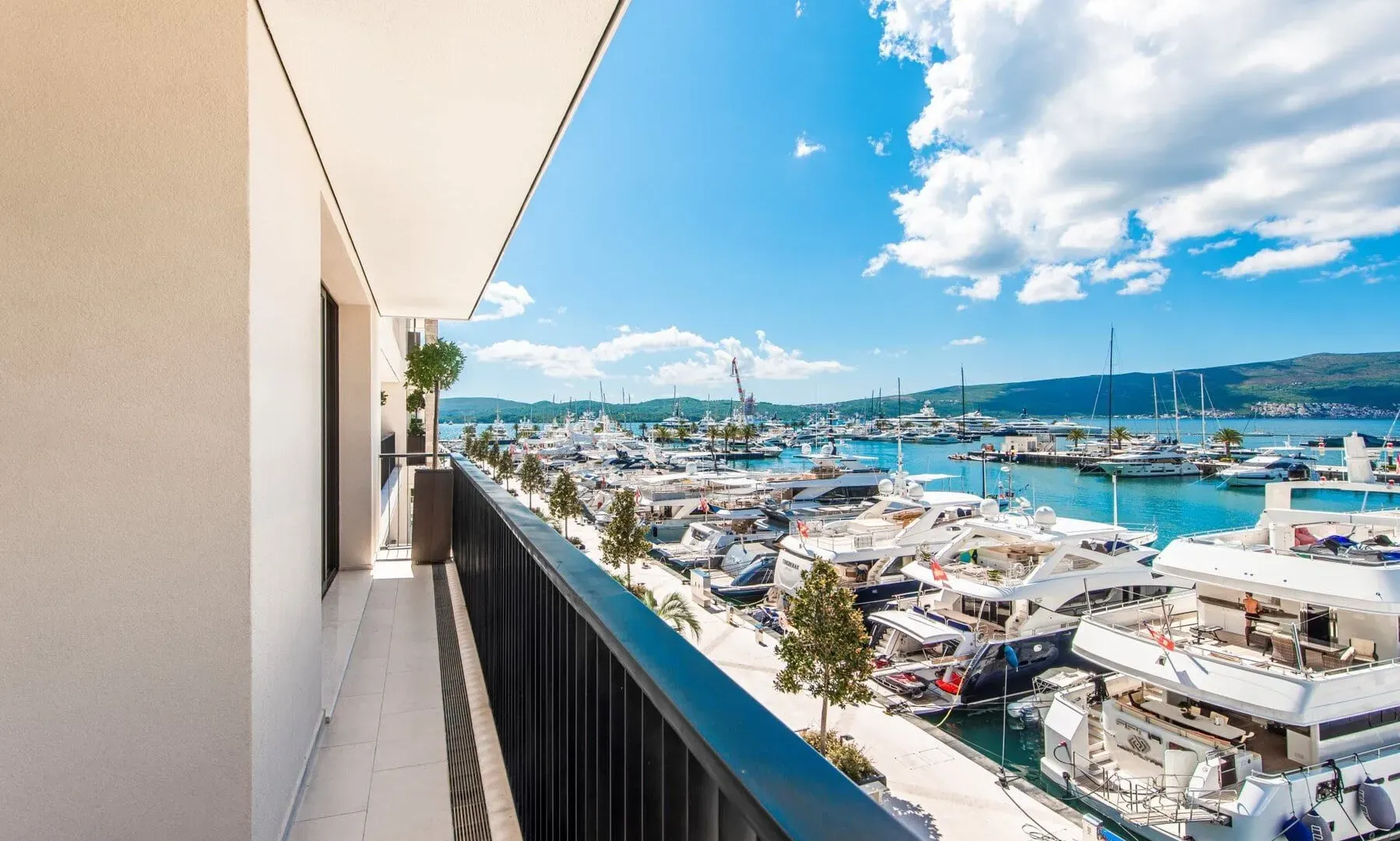 Prodaja, dvosoban stan, 144m², Porto Montenegro, Tivat