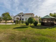 Rent, house, 370m², Zabjelo, Podgorica - image 1