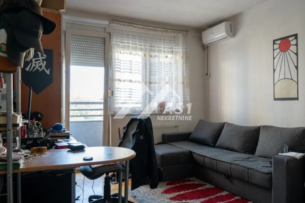 Izdavanje, stan, 25m², Grbavica, Novi Sad Sve Podlokacije