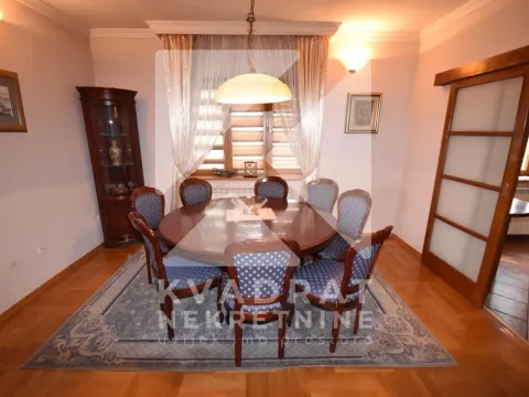 Rent, house, 300m², Ibričevina, Podgorica - image 4