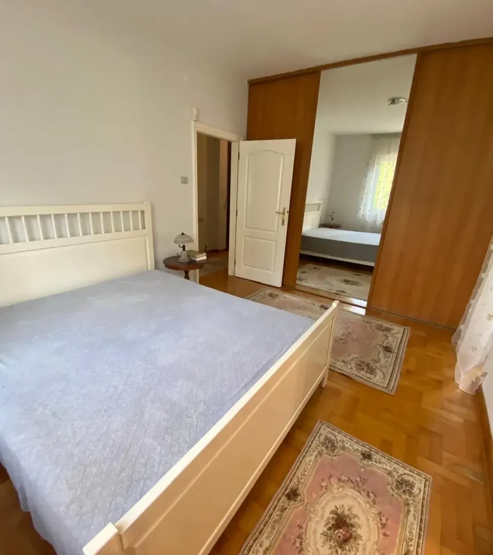 Rent, three bedroom apartment, 115m², Centar, Podgorica