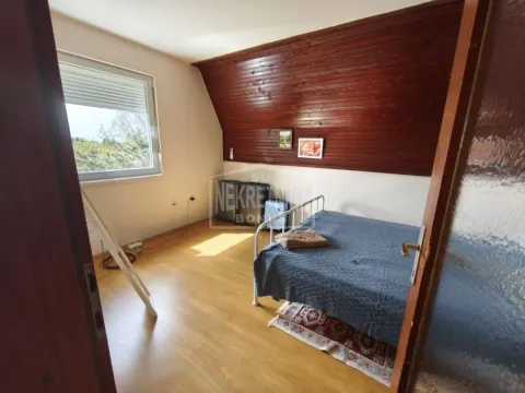 Sale, two bedroom apartment, 60m², Aleksandrovo, Subotica - image 11