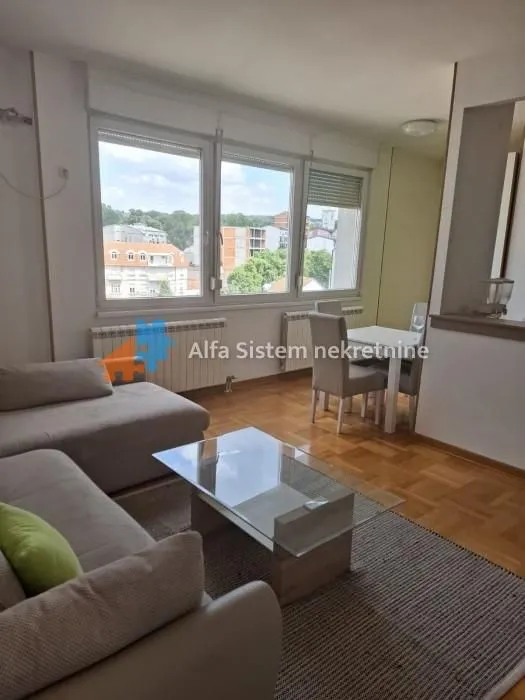 Rent, three bedroom apartment, 64m², Centar Sve Podlokacije, Beograd