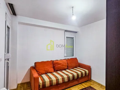 Izdavanje, trosoban stan, 92m², Krivi Most, Podgorica - image 13