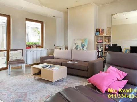 Prodaja, dvosoban stan, 78m², Stari Grad, Beograd