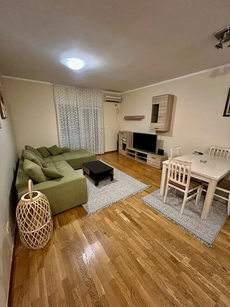 Rent, one bedroom apartment, 55m², City Kvart, Podgorica