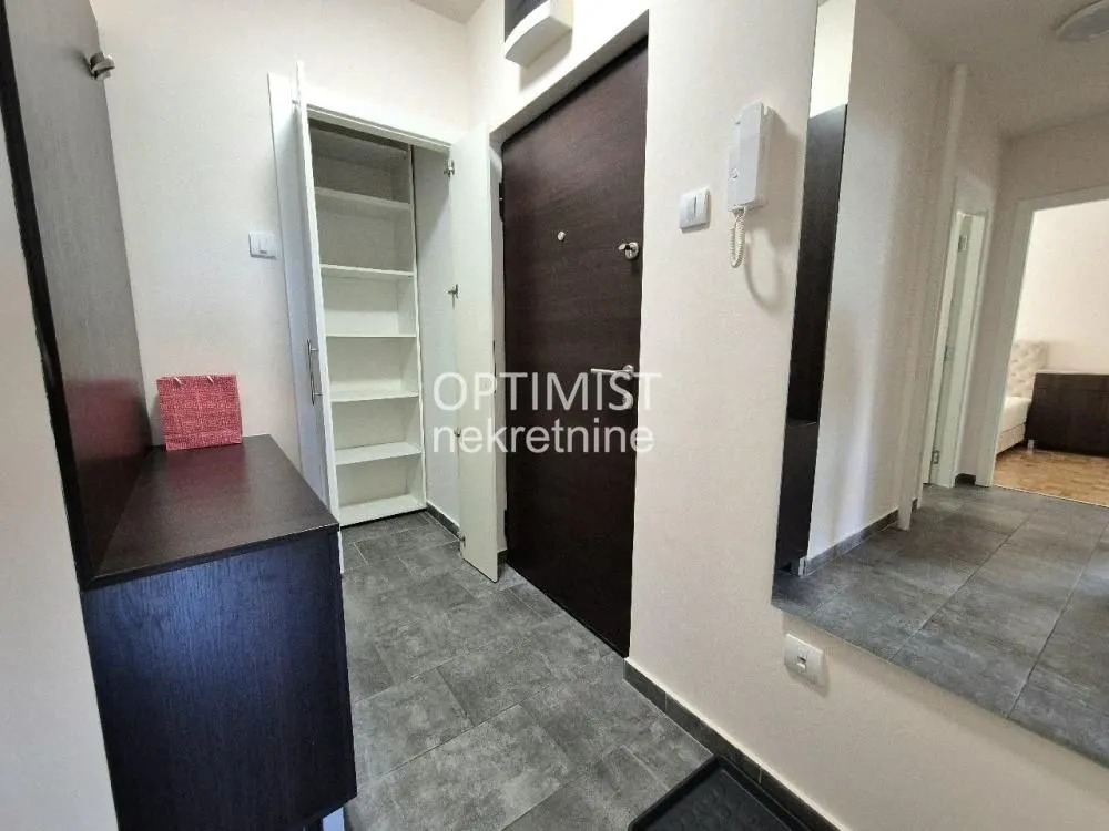 Izdavanje, dvosoban stan, 50m², Čukarica, Beograd