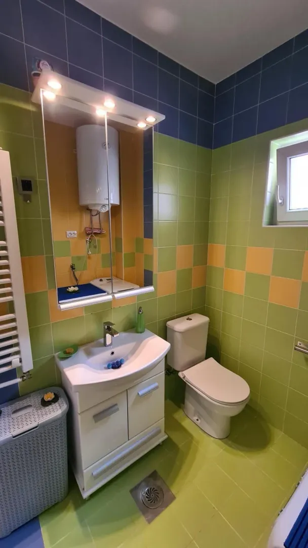 Izdavanje, jednosoban stan, 40m², Stari Grad, Beograd