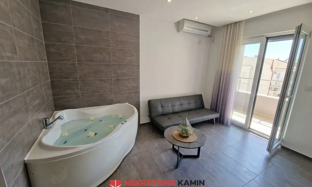 Sale, studio apartment, 44m², Rozino, Budva