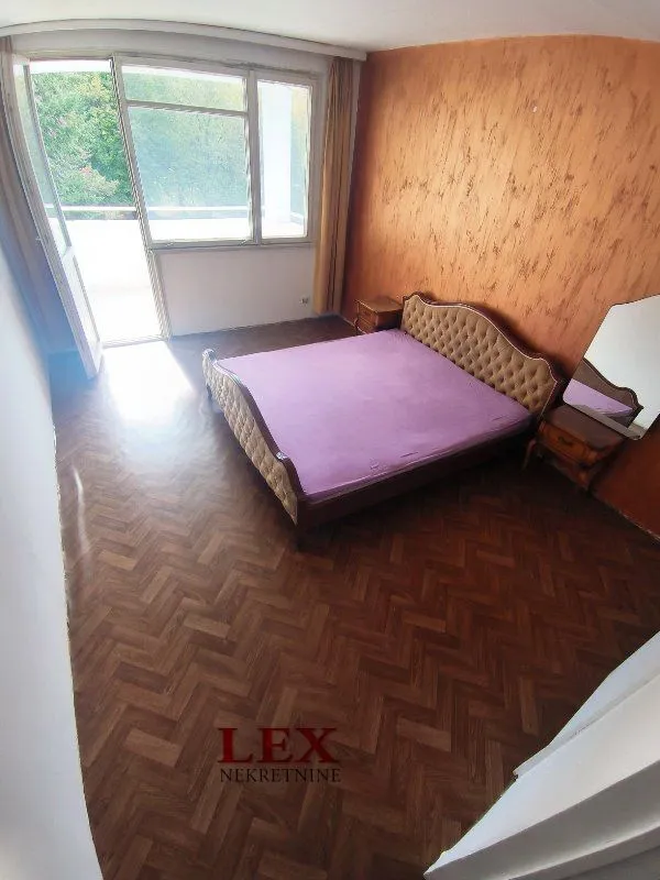 Prodaja, dvosoban stan, 54m², Karaburma, Palilula Sve Podlokacije