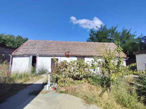 Prodaja, kuća, 118m², Zorka, Subotica - image 26